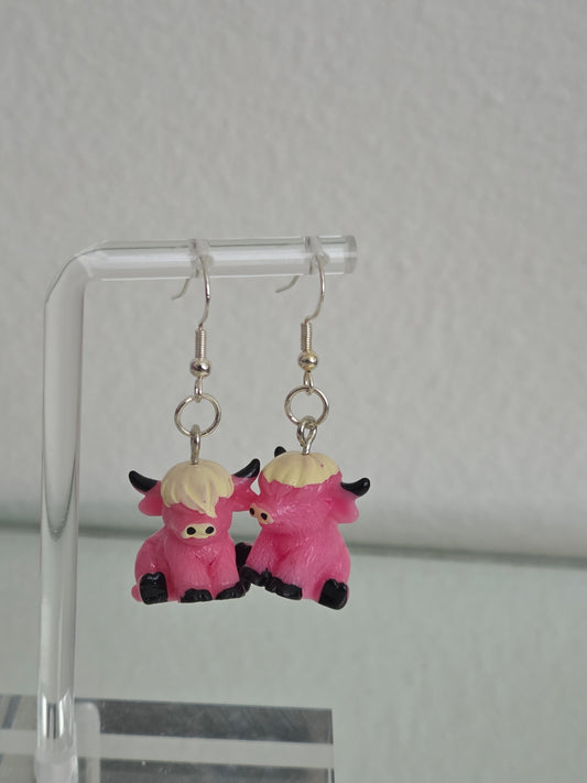 Pink highland cow earrings
